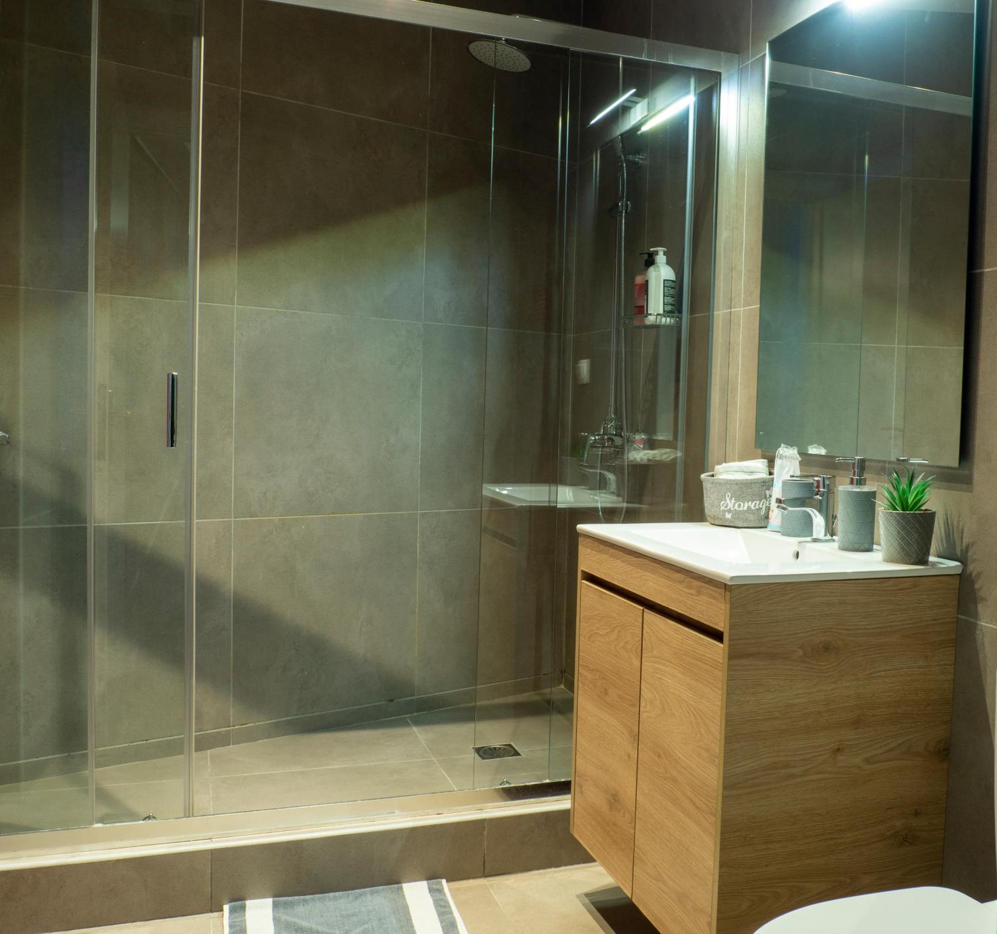 Luxury Apartment Atg Acropolis Атина Екстериор снимка